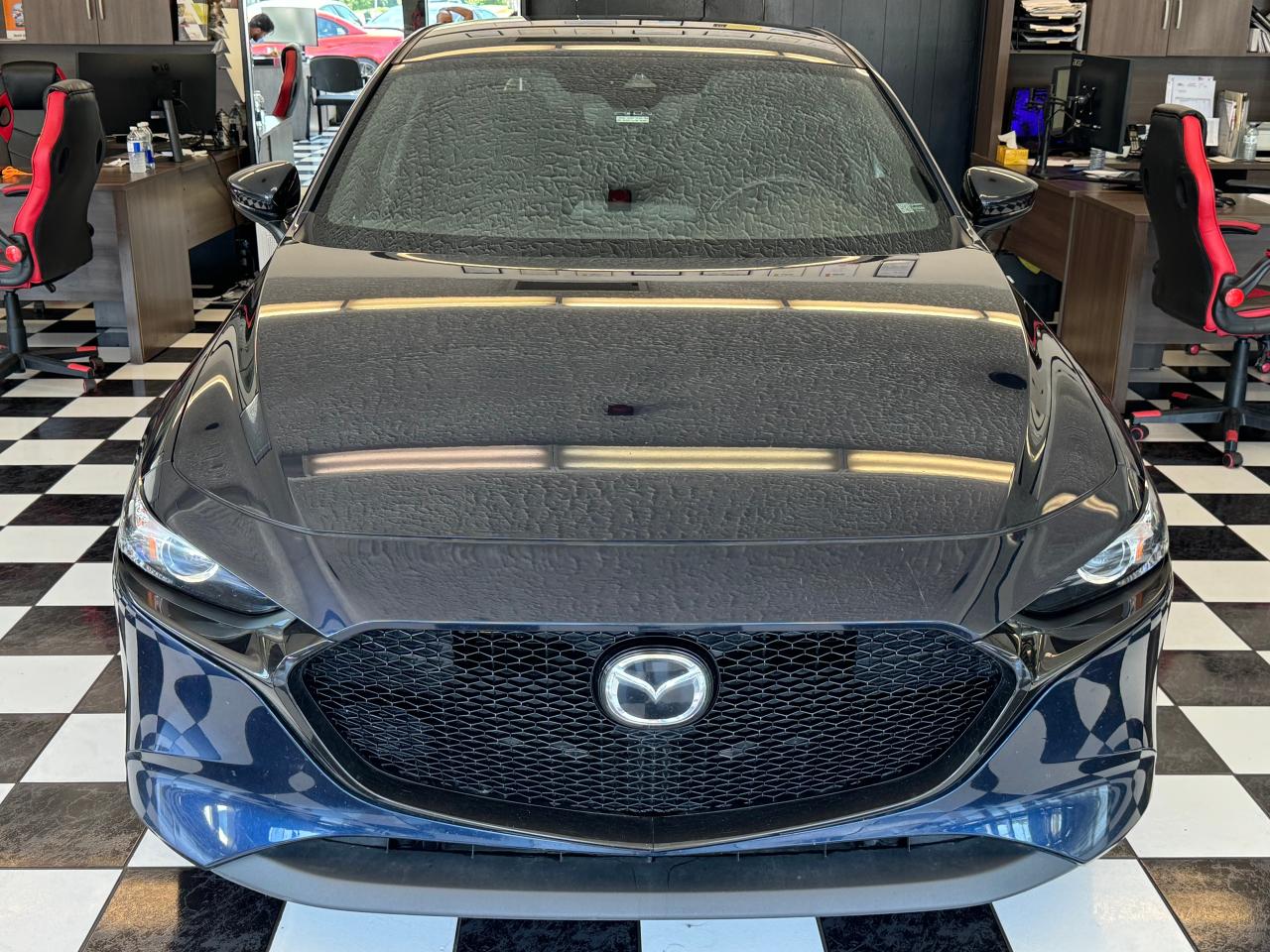 2021 Mazda MAZDA3 GS Sport+BSM+LKA+New Tires+Brakes+CLEAN CARFAX - Photo #10