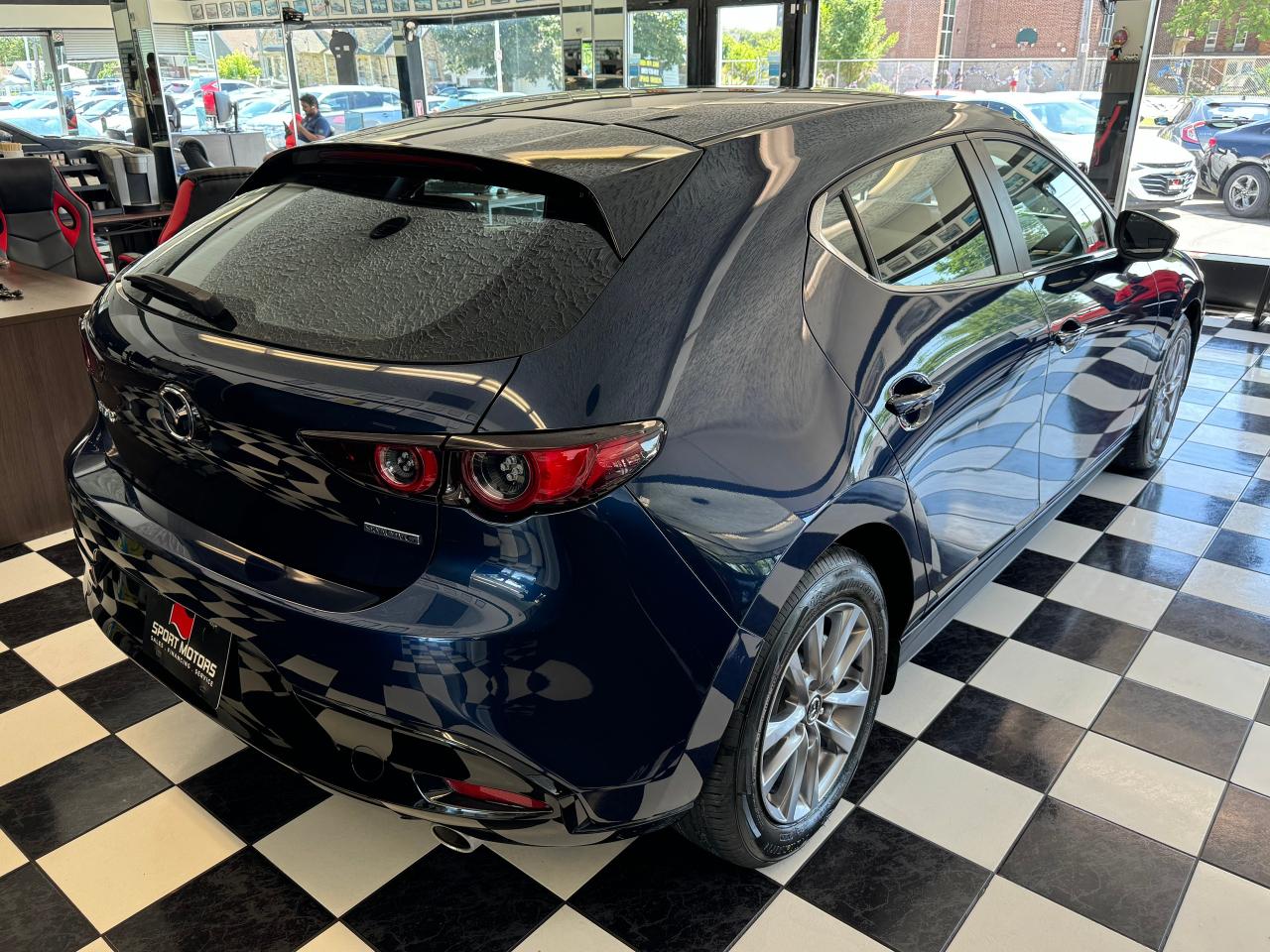 2021 Mazda MAZDA3 GS Sport+BSM+LKA+New Tires+Brakes+CLEAN CARFAX Photo69