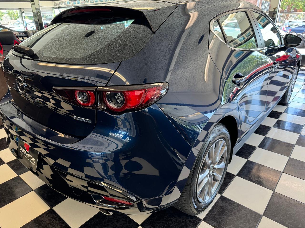 2021 Mazda MAZDA3 GS Sport+BSM+LKA+New Tires+Brakes+CLEAN CARFAX - Photo #40
