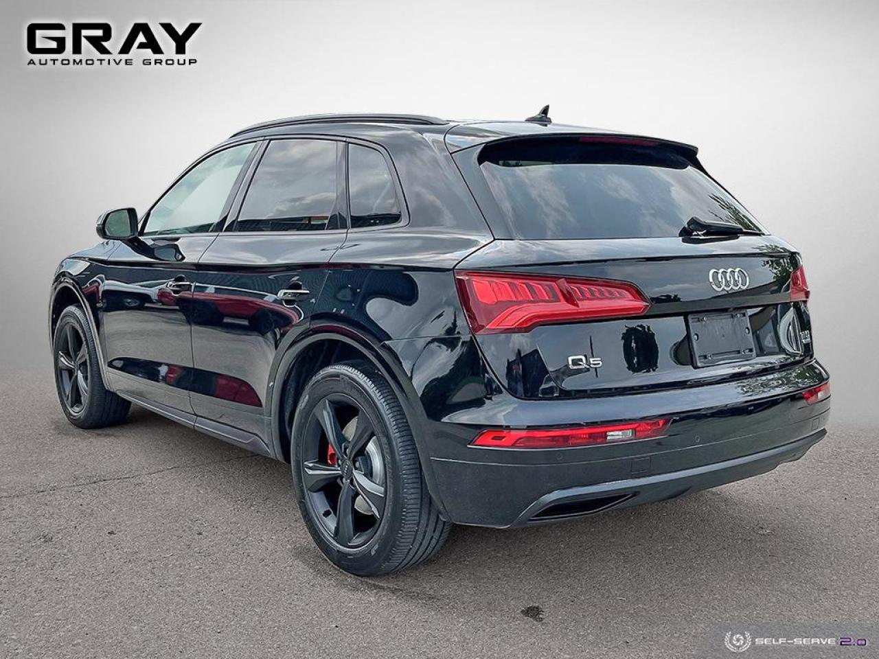 2018 Audi Q5 Progressiv/PANO ROOF/LEATHER/NO ACCIDENTS Photo2