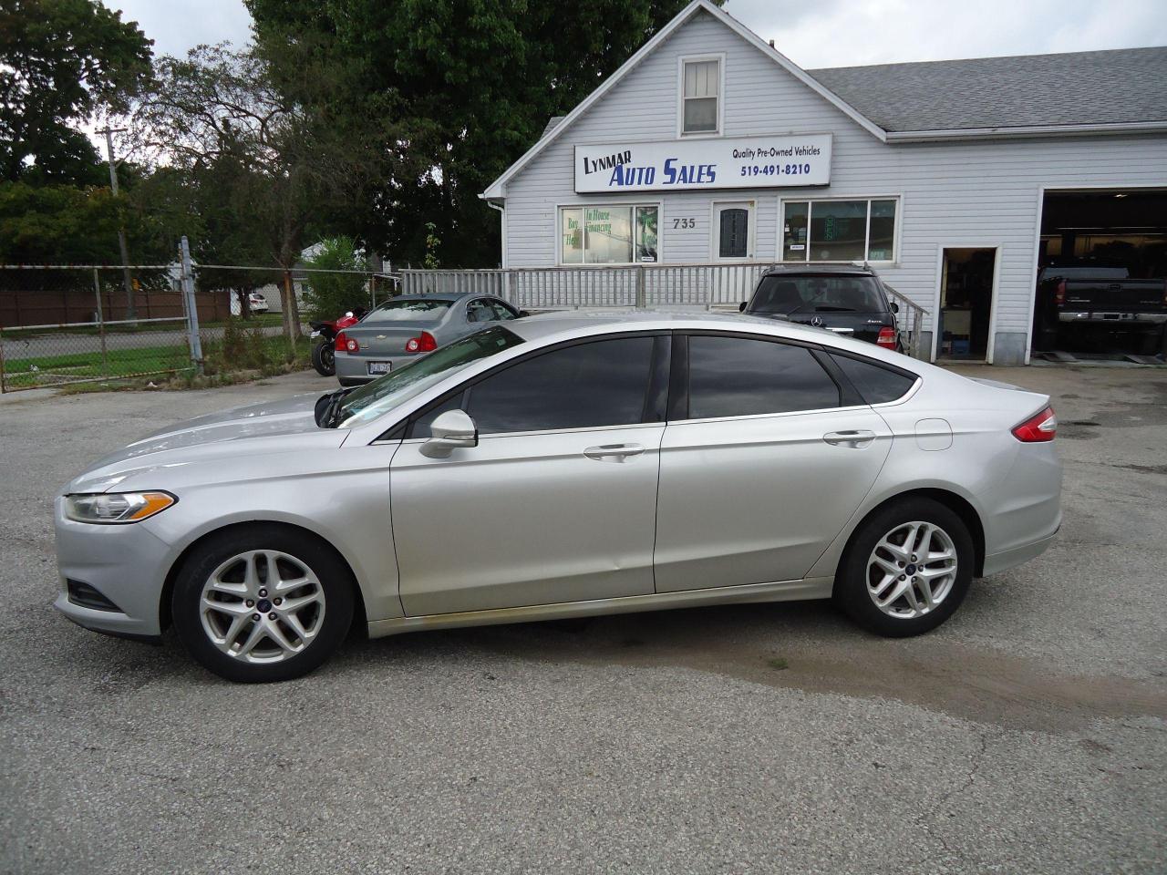 Used 2016 Ford Fusion 4dr Sdn SE FWD for sale in Sarnia, ON