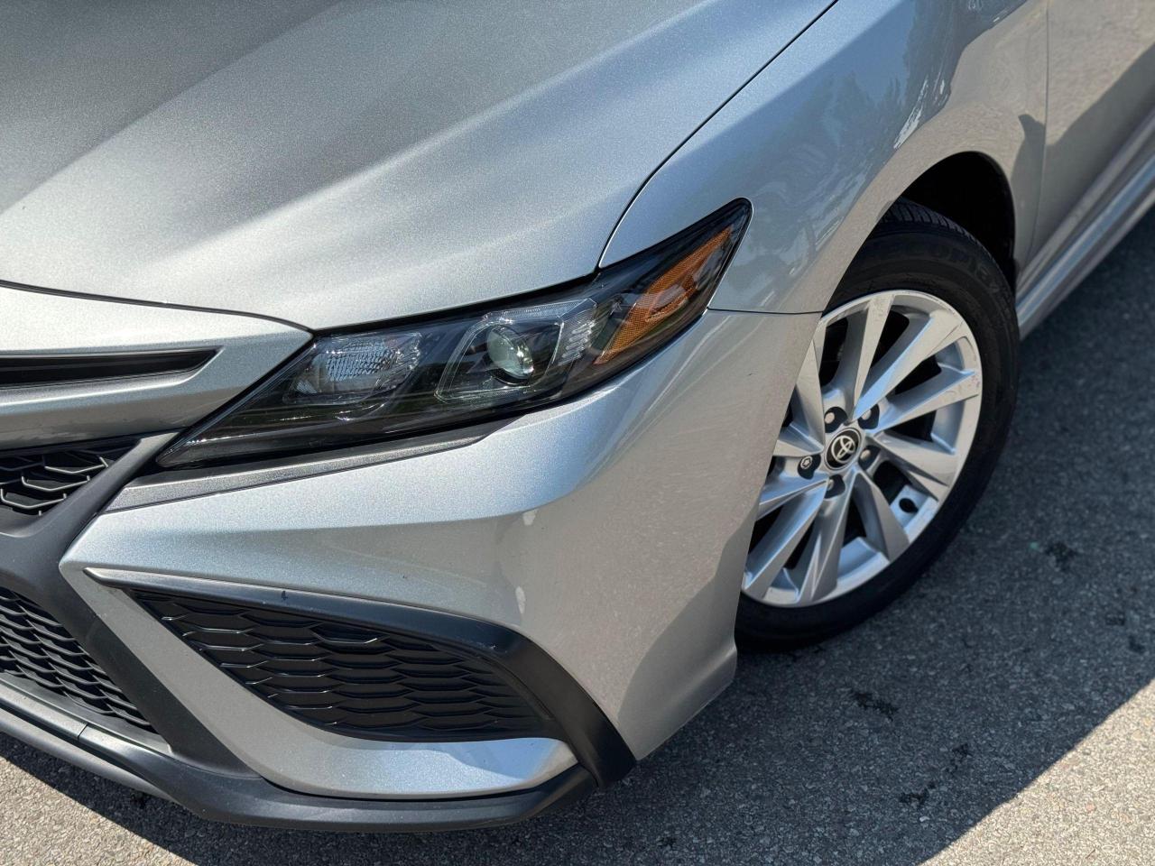 2023 Toyota Camry SE Photo4