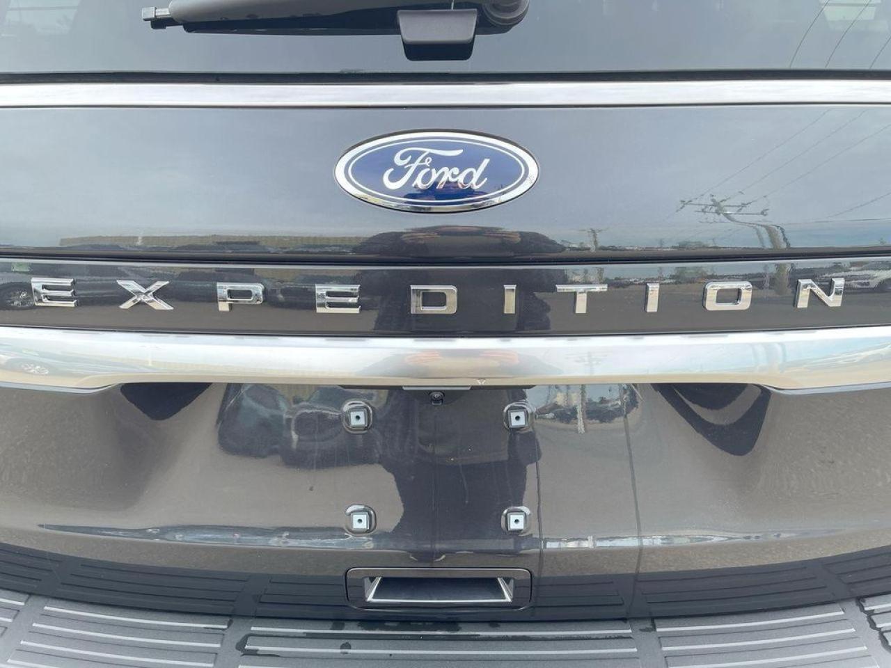 2024 Ford Expedition Platinum 600A Photo5