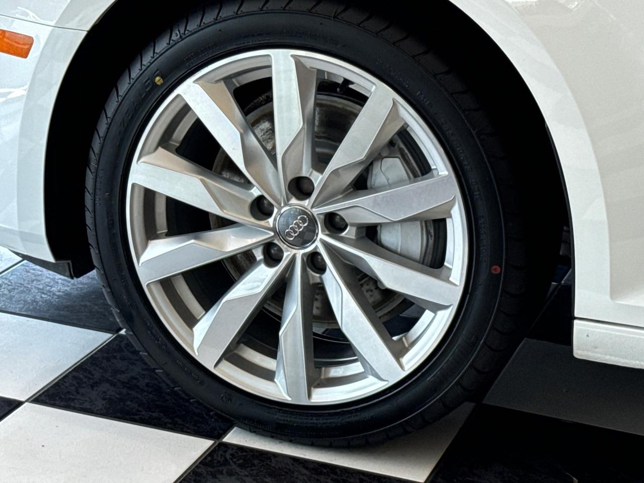 2019 Audi A4 Komfort Quattro AWD+New Tires+Brakes+CLEAN CARFAX Photo59