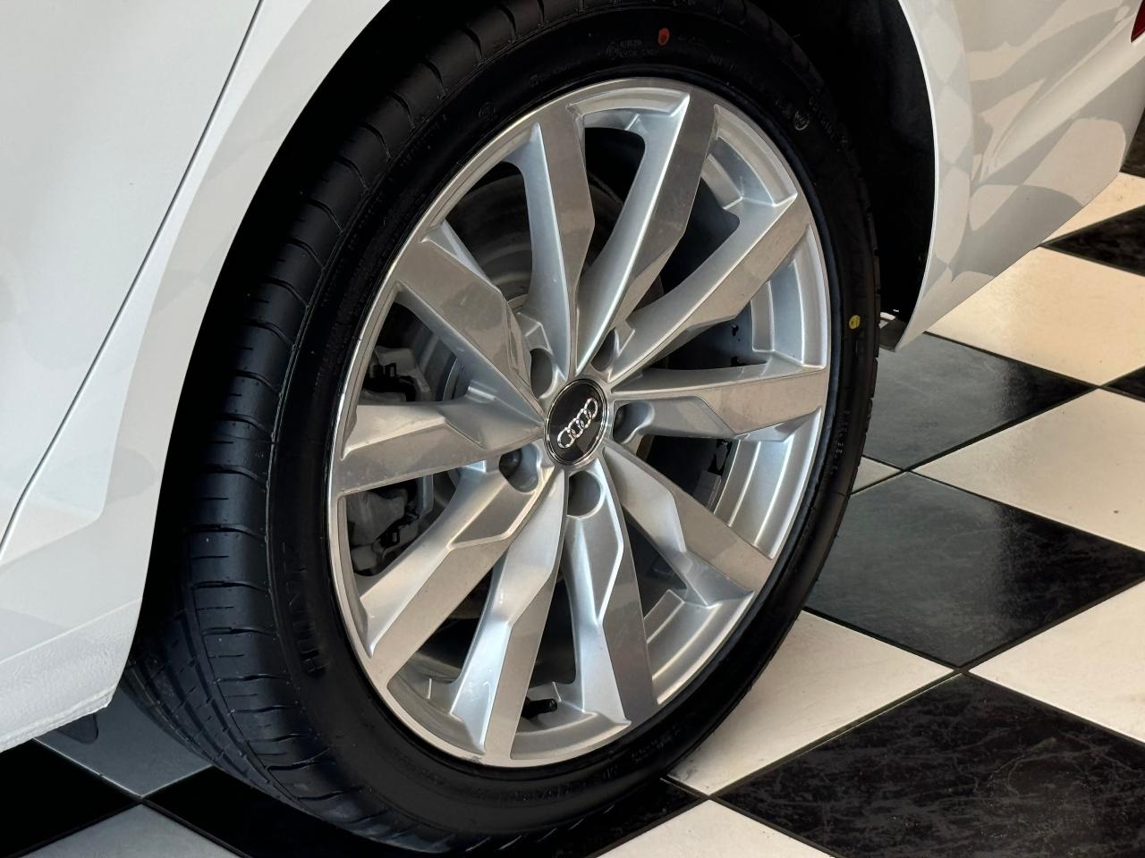 2019 Audi A4 Komfort Quattro AWD+New Tires+Brakes+CLEAN CARFAX - Photo #58