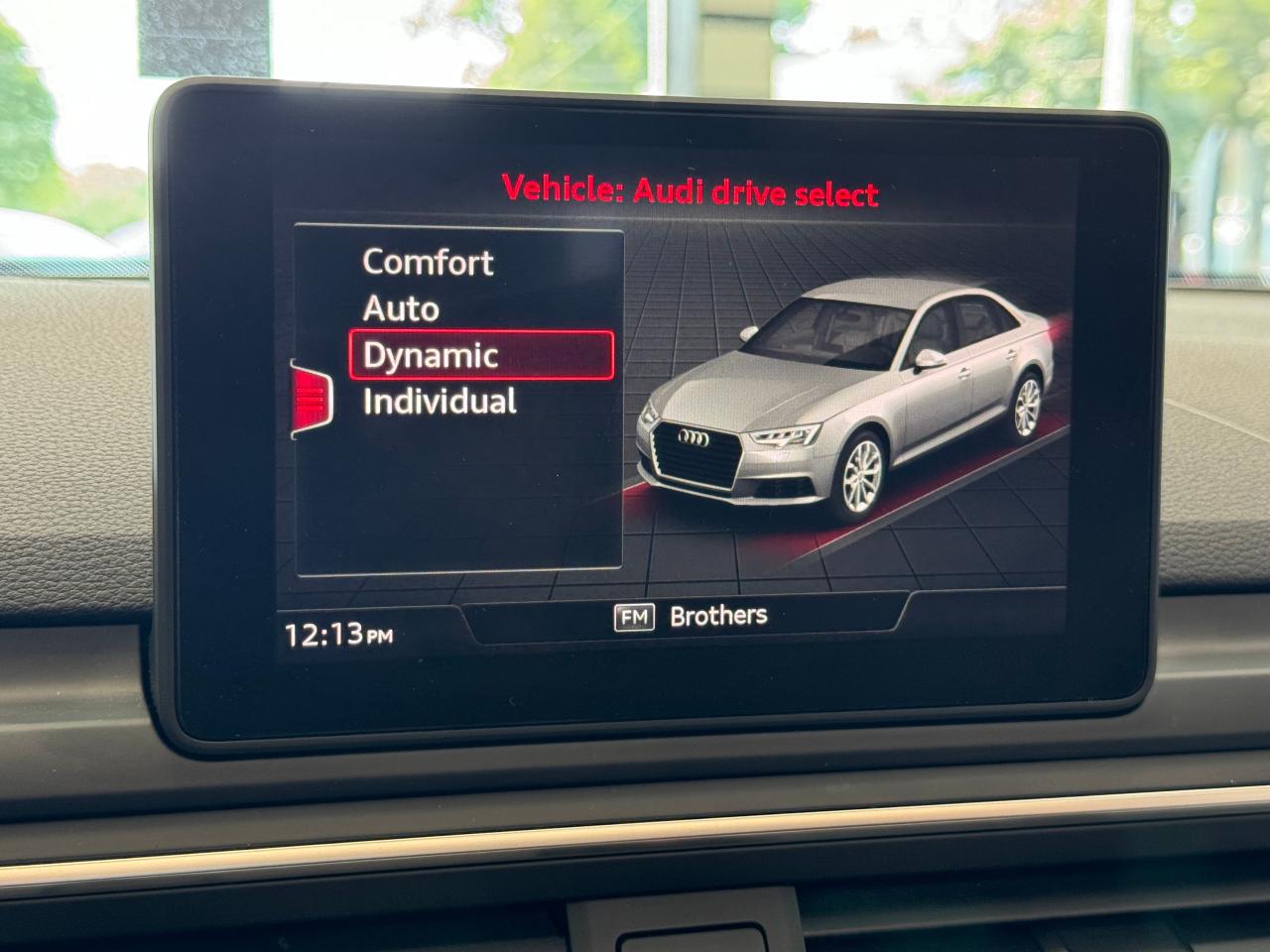 2019 Audi A4 Komfort Quattro AWD+New Tires+Brakes+CLEAN CARFAX Photo105