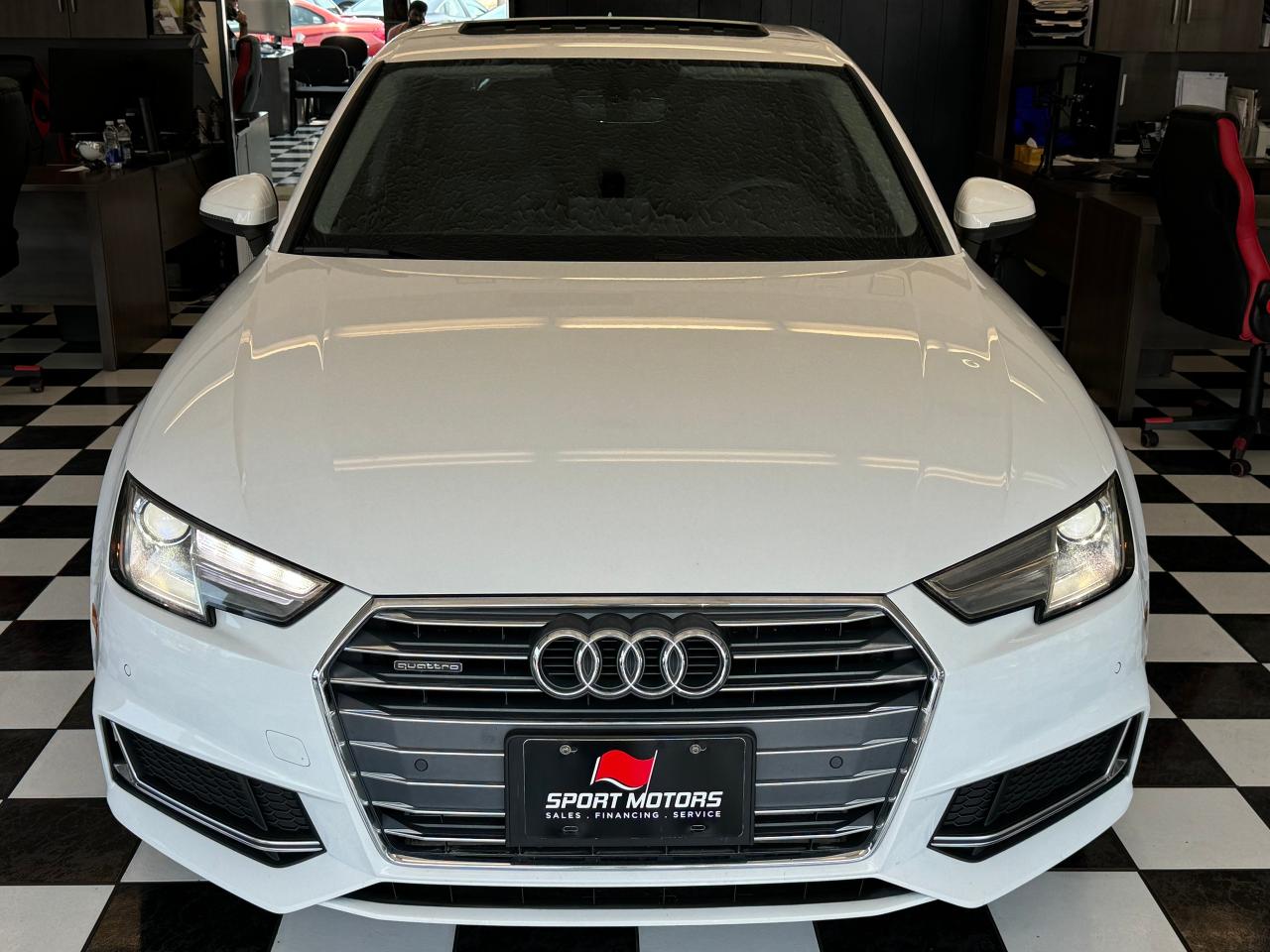 2019 Audi A4 Komfort Quattro AWD+New Tires+Brakes+CLEAN CARFAX - Photo #10