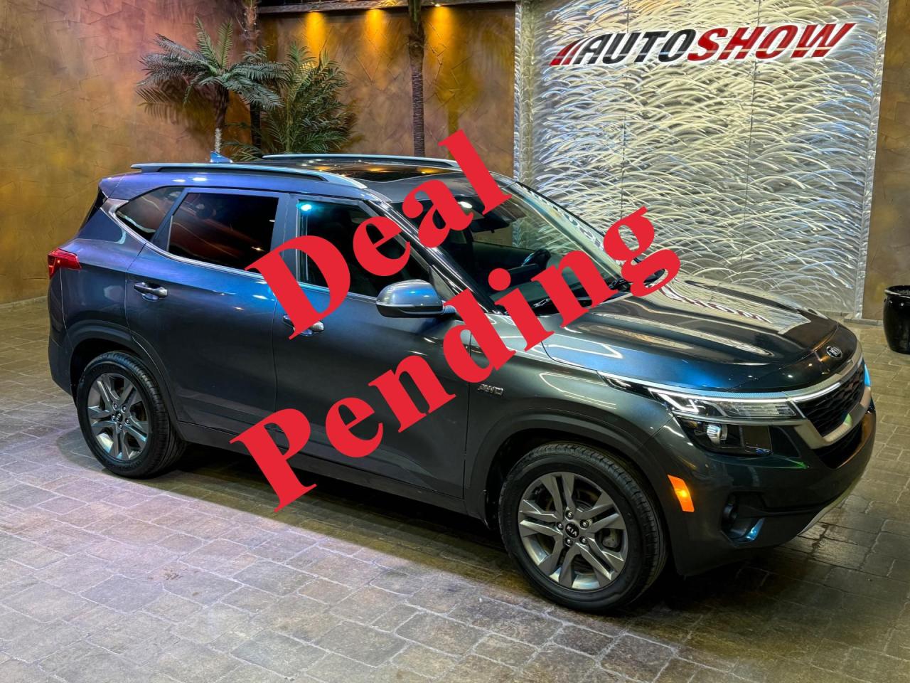 Used 2021 Kia Seltos EX AWD - APPLE CARPLAY, HTD LTHR SEATS, HTD WHEEL, RMT STRT, SUNROOF! for sale in Winnipeg, MB