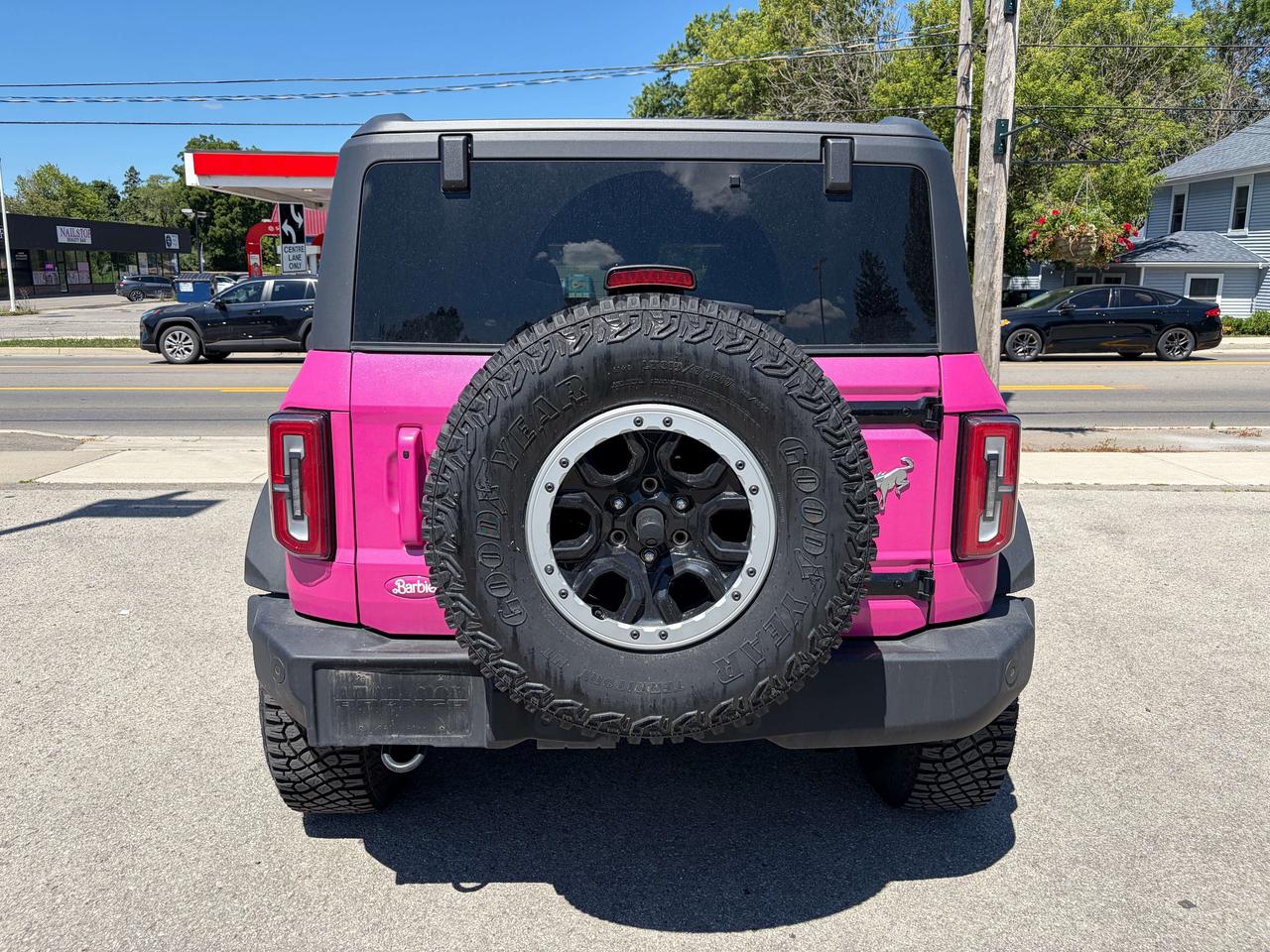 2024 Ford Bronco OUTER BANKS 4 DOOR 4X4 Photo