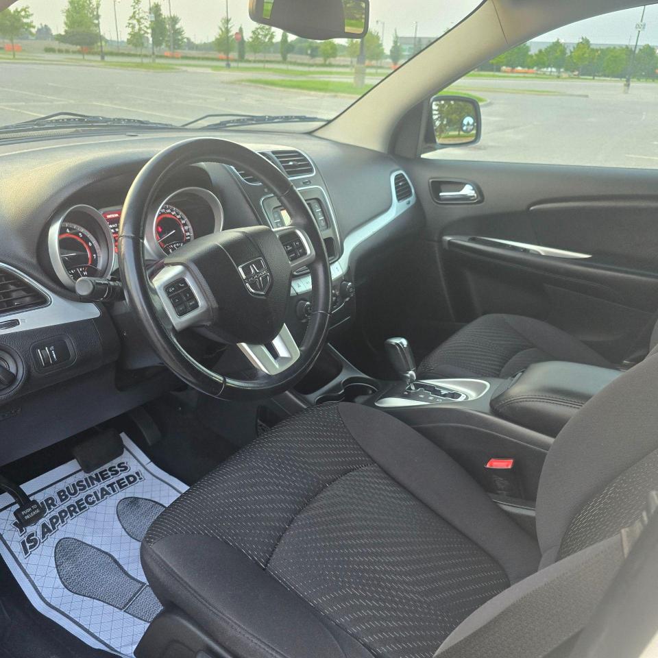 2012 Dodge Journey FWD 4dr Canada Value Pkg - Photo #5