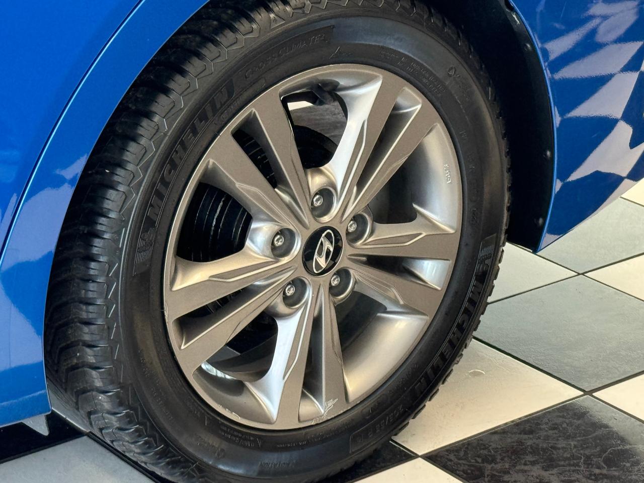 2017 Hyundai Elantra GL+New Brakes+ApplePlay+Heated Seats+CLEAN CARFX - Photo #54