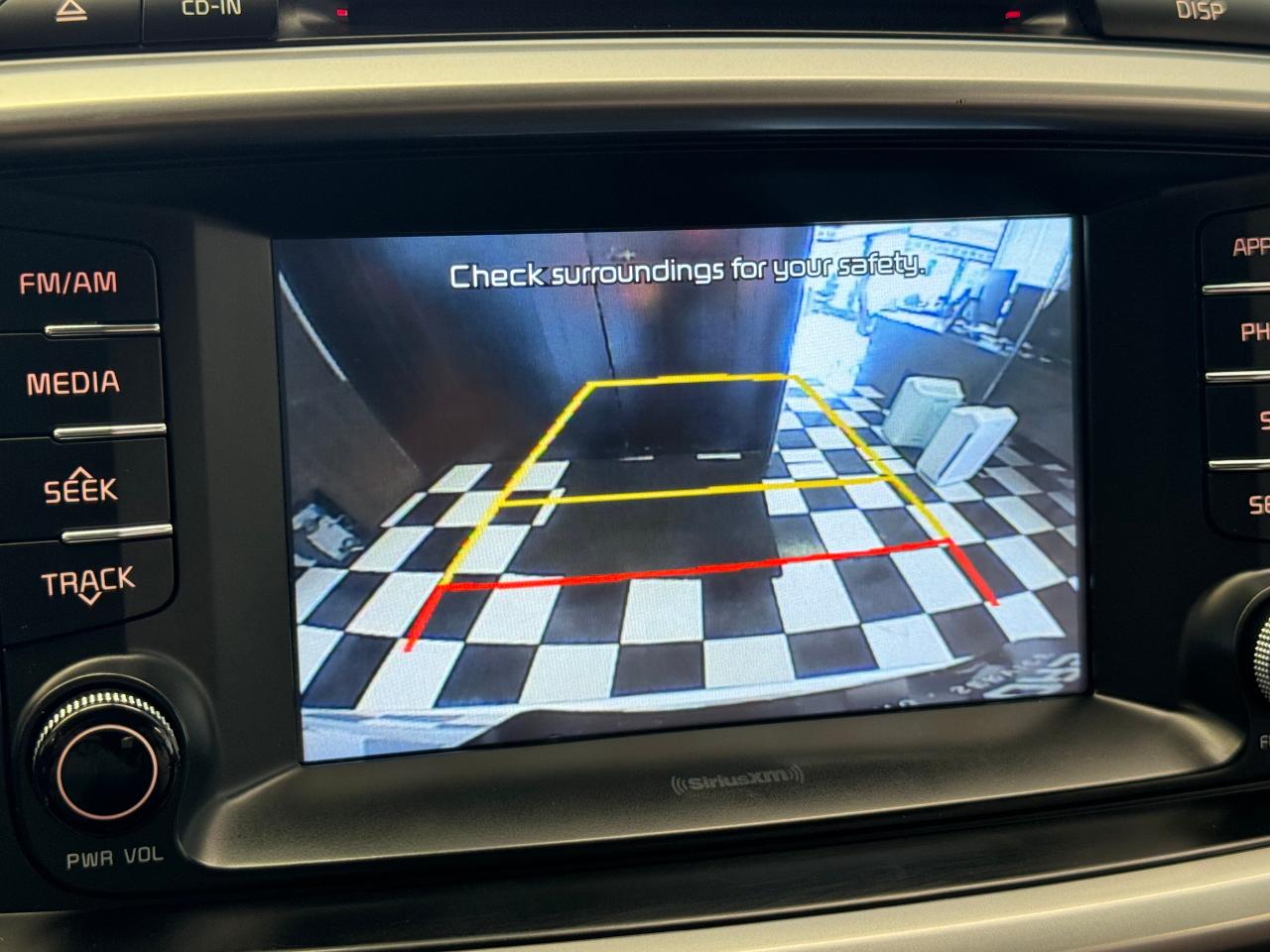 2018 Kia Sorento LX AWD V6 7 Passenger+ApplePlay+BSM+Heated Seats - Photo #12