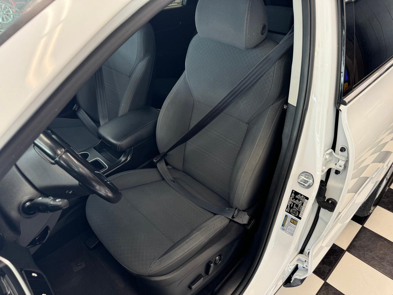 2018 Kia Sorento LX AWD V6 7 Passenger+ApplePlay+BSM+Heated Seats Photo83