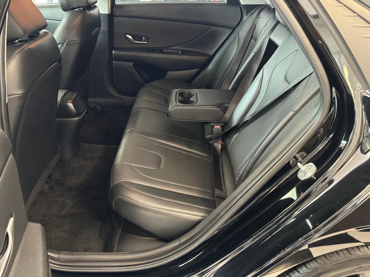 2022 Hyundai Elantra Hybrid ULTIMATE+Roof+Heated Leather+CLEAN CARFAX - Photo #28