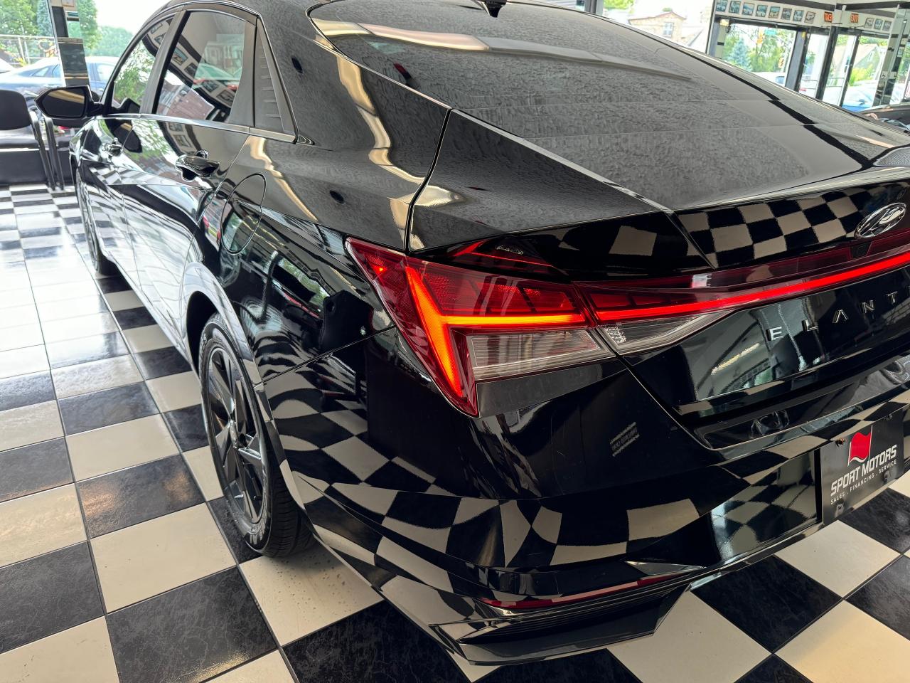 2022 Hyundai Elantra Hybrid ULTIMATE+Roof+Heated Leather+CLEAN CARFAX Photo110