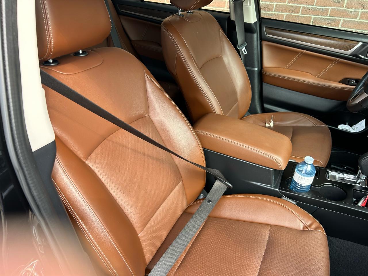2017 Subaru Outback 3.6R Touring - Photo #16