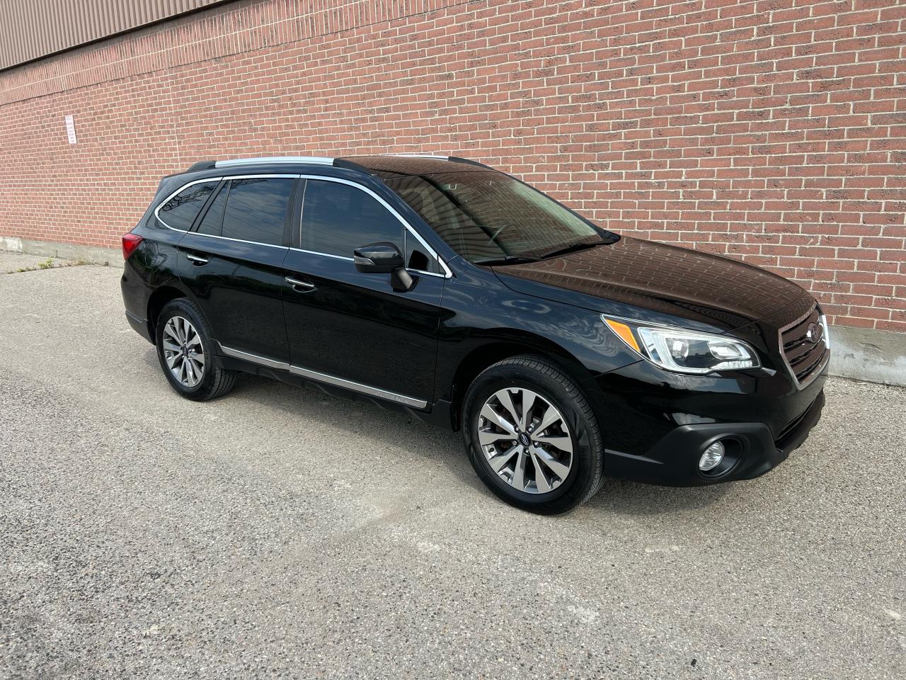 2017 Subaru Outback 3.6R Touring - Photo #14