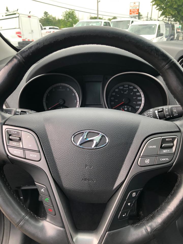 2015 Hyundai Santa Fe Sport AWD 4dr 2.4L Luxury - Photo #12