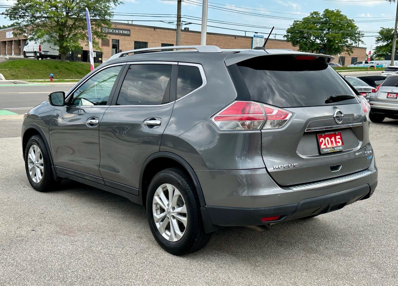 2015 Nissan Rogue SV - Photo #3