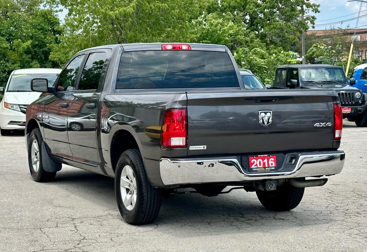 2016 RAM 1500 ST Photo4