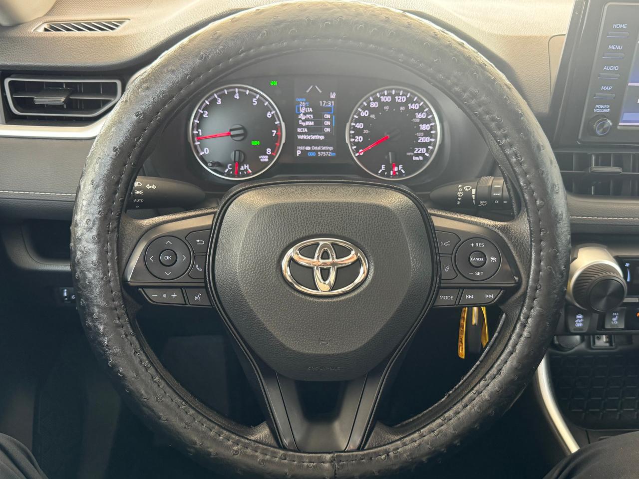 2019 Toyota RAV4 LE AWD+New Tires+Brakes+AdaptiveCruise+CleanCarfax - Photo #12
