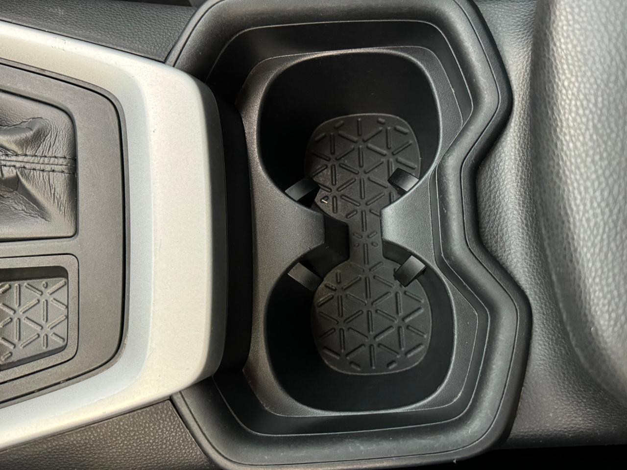 2019 Toyota RAV4 LE AWD+New Tires+Brakes+AdaptiveCruise+CleanCarfax - Photo #45
