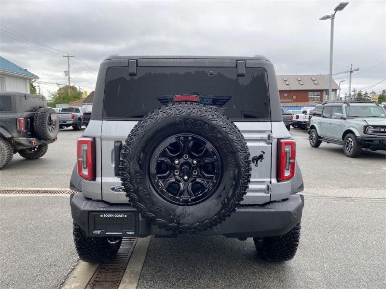 2024 Ford Bronco Wildtrak  - Leather Seats Photo