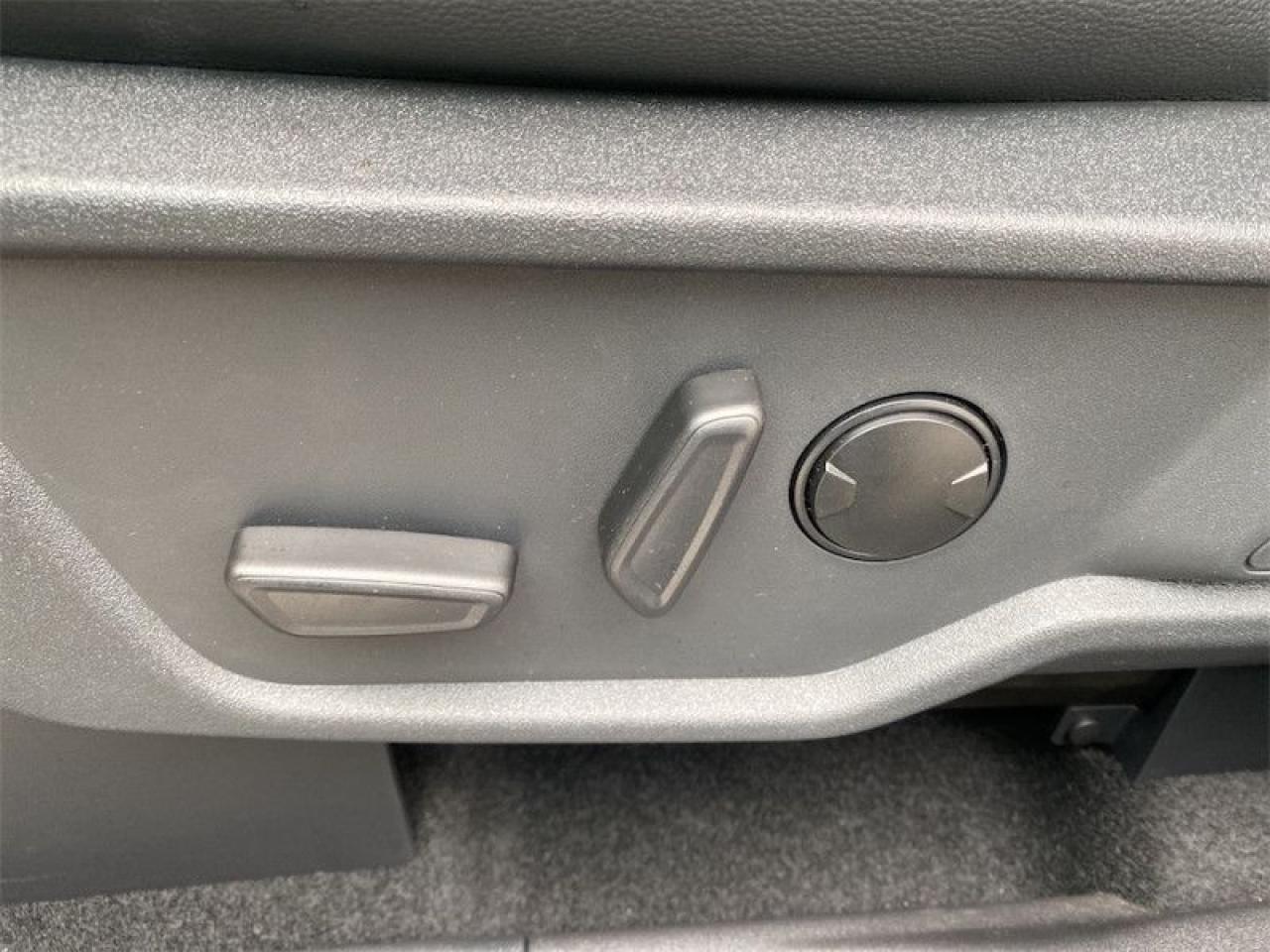 2024 Ford Bronco Wildtrak  - Leather Seats Photo5