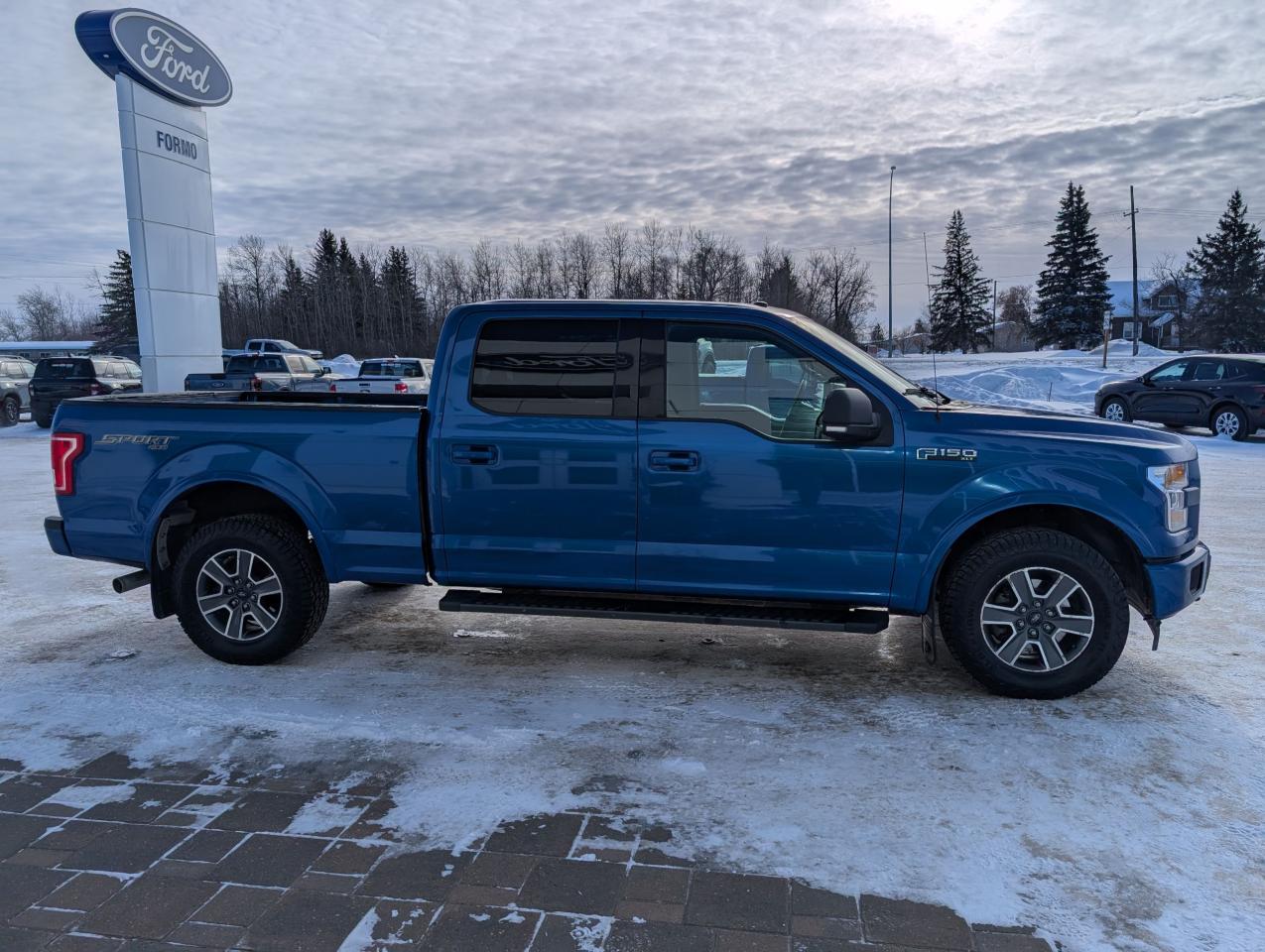 2017 Ford F-150 XLT Photo4
