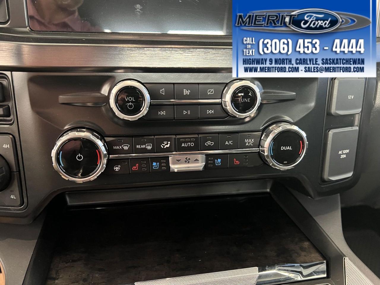 2024 Ford F-350 Super Duty SRW LARIAT - Diesel + Photo5