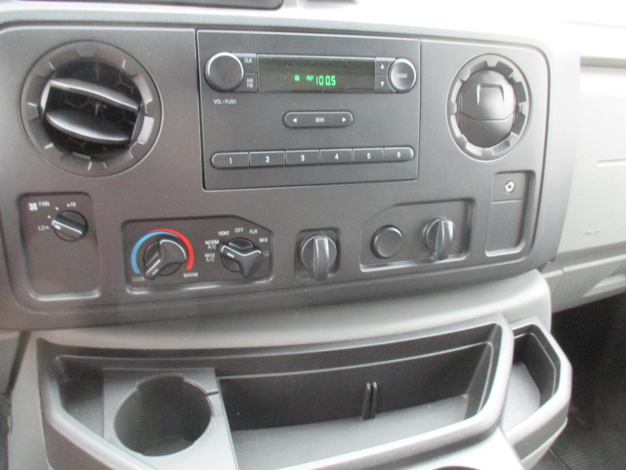 2019 Ford E450 E-450 DRW 176" WB - Photo #13
