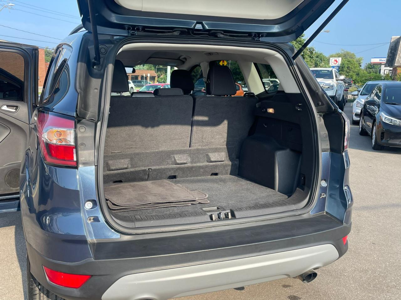2018 Ford Escape SE N0 ACCIDENT CAMERA NEW TIRES REMOTE START - Photo #17