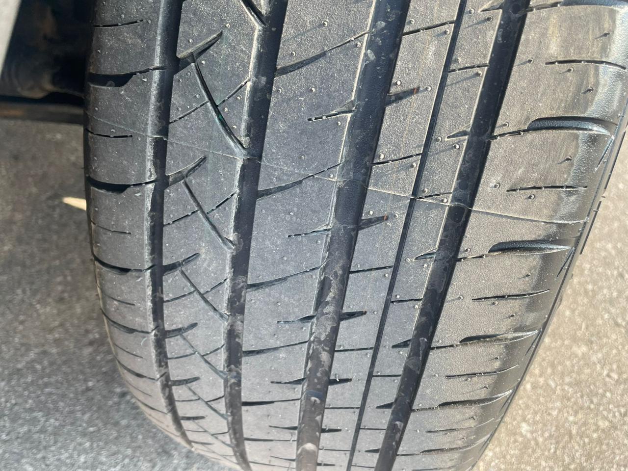 2018 Ford Escape SE N0 ACCIDENT CAMERA NEW TIRES REMOTE START - Photo #9