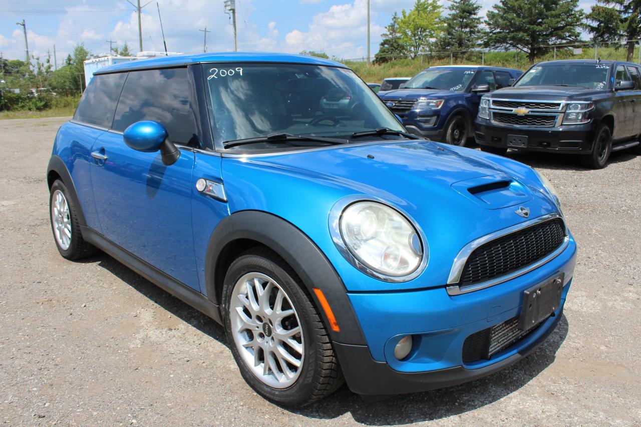 2009 MINI Cooper  Photo