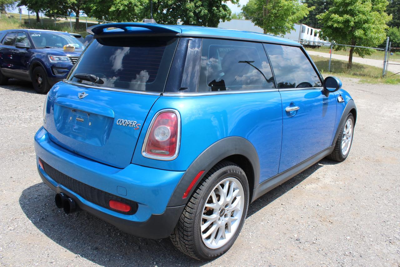 2009 MINI Cooper  Photo2