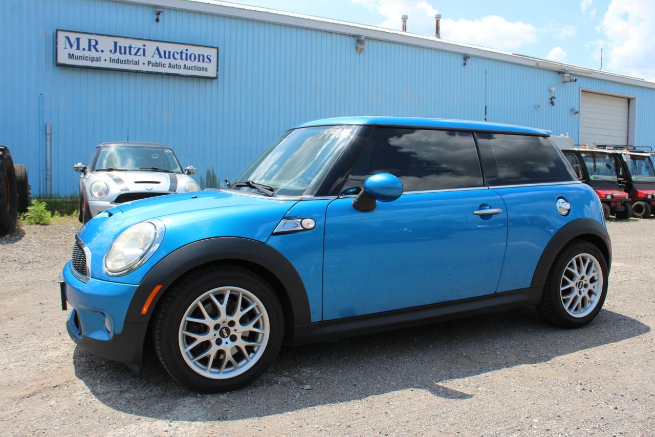 Used 2009 MINI Cooper  for sale in Breslau, ON