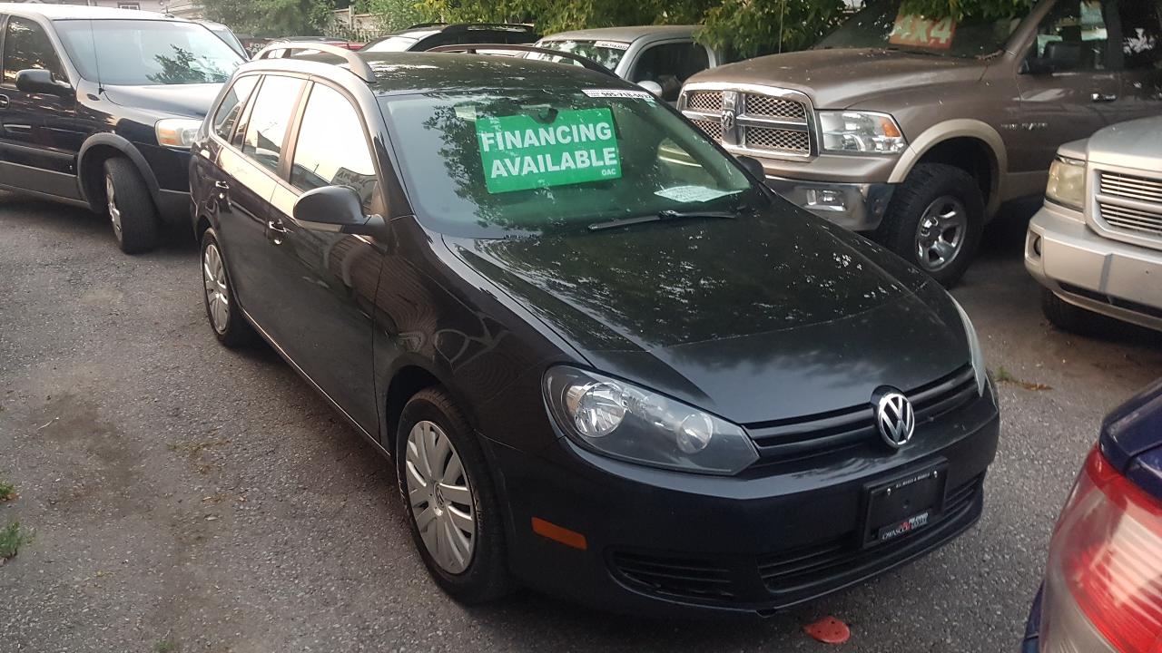 Used 2013 Volkswagen Golf Wagon 2.5 for sale in Oshawa, ON