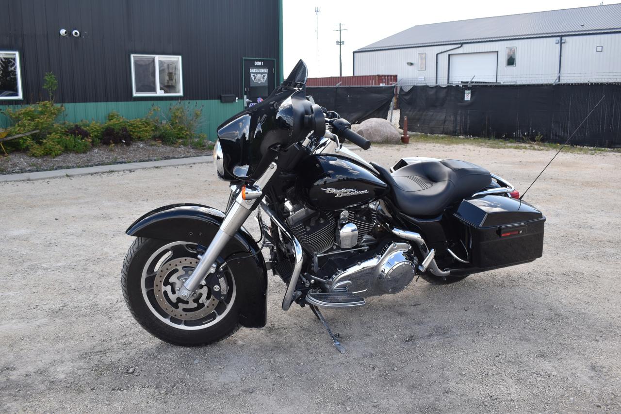 2008 Harley-Davidson Street Glide STREET GLIDE - Photo #2