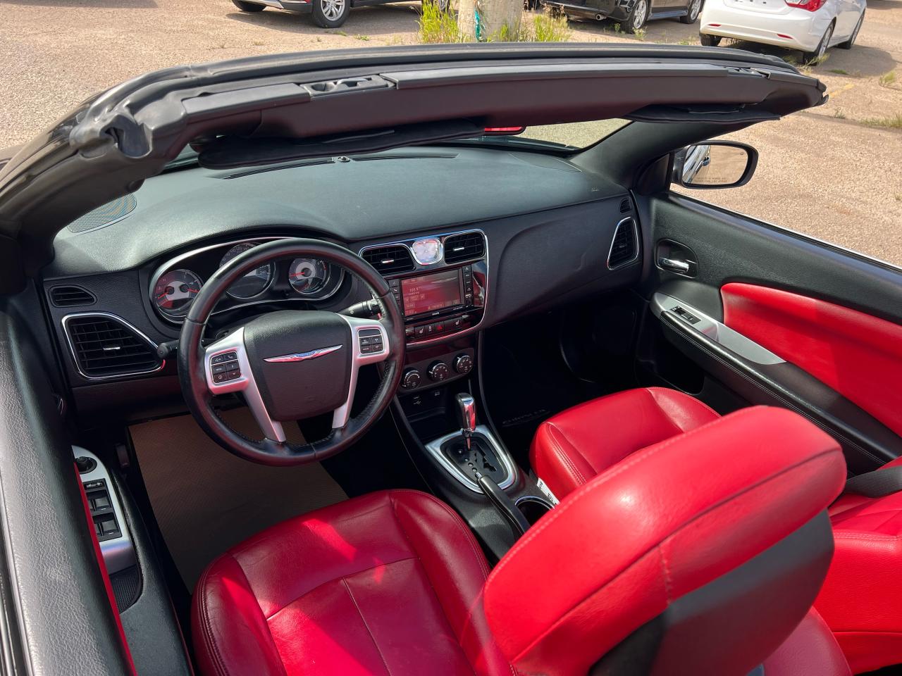 2013 Chrysler 200 Touring Convertible Leather Heated Seats - Photo #14