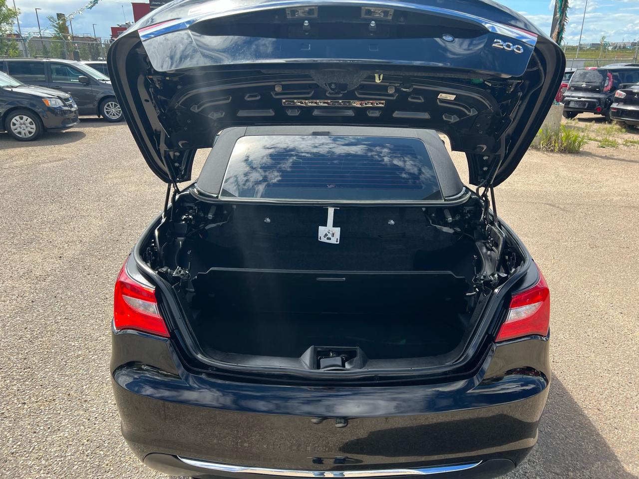2013 Chrysler 200 Touring Convertible Leather Heated Seats - Photo #9