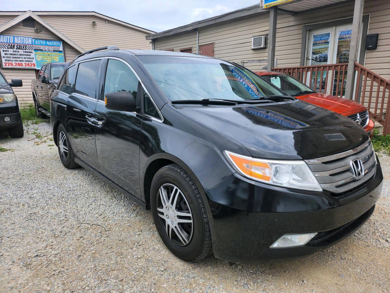 Used 2011 Honda Odyssey 4DR WGN TOURING W/RES & NAVI for sale in Windsor, ON