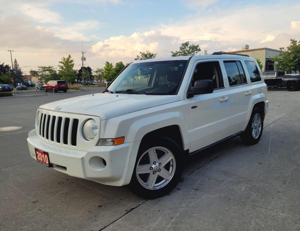 Used 2010 Jeep Patriot 4x4, Sunroof, No rust, 3 Year Warranty available for sale in Toronto, ON