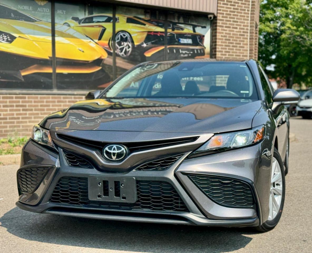 2023 Toyota Camry SE Photo2