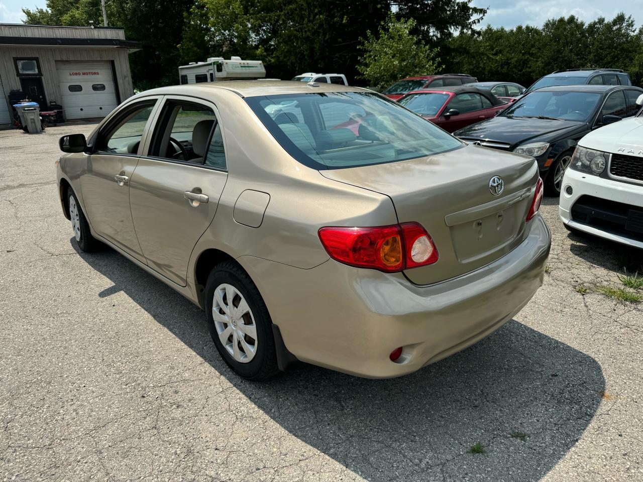 2009 Toyota Corolla CE Photo3