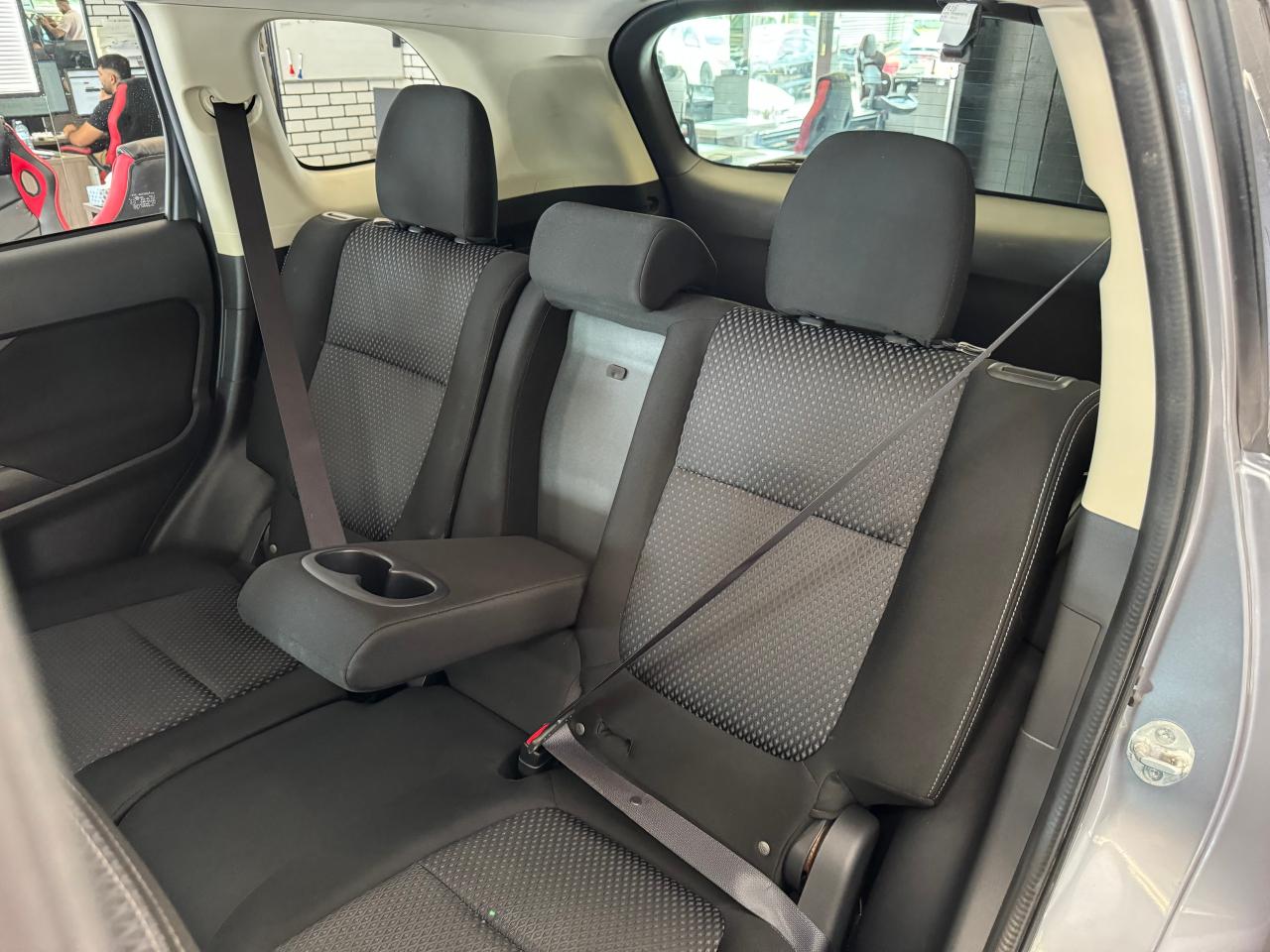 2017 Mitsubishi Outlander ES AWC+Camera+Bluetooth+Heated Seats+CLEAN CARFAX - Photo #25