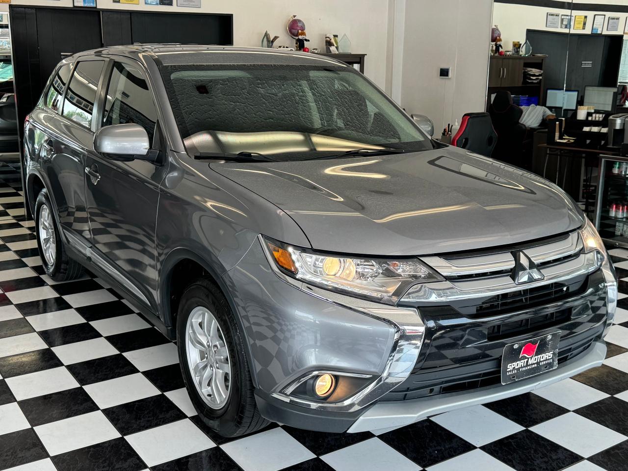 2017 Mitsubishi Outlander ES AWC+Camera+Bluetooth+Heated Seats+CLEAN CARFAX - Photo #8