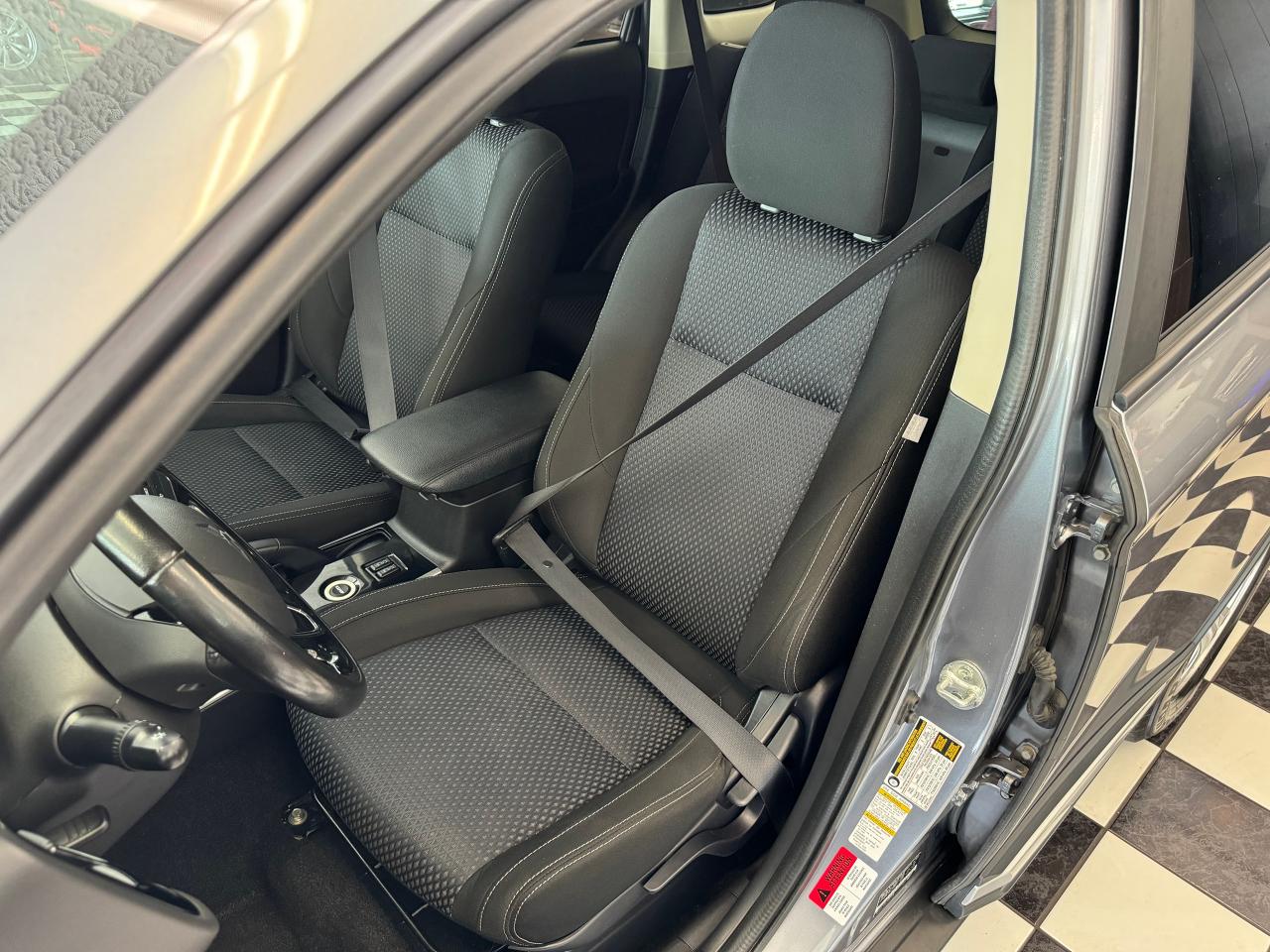 2017 Mitsubishi Outlander ES AWC+Camera+Bluetooth+Heated Seats+CLEAN CARFAX - Photo #20
