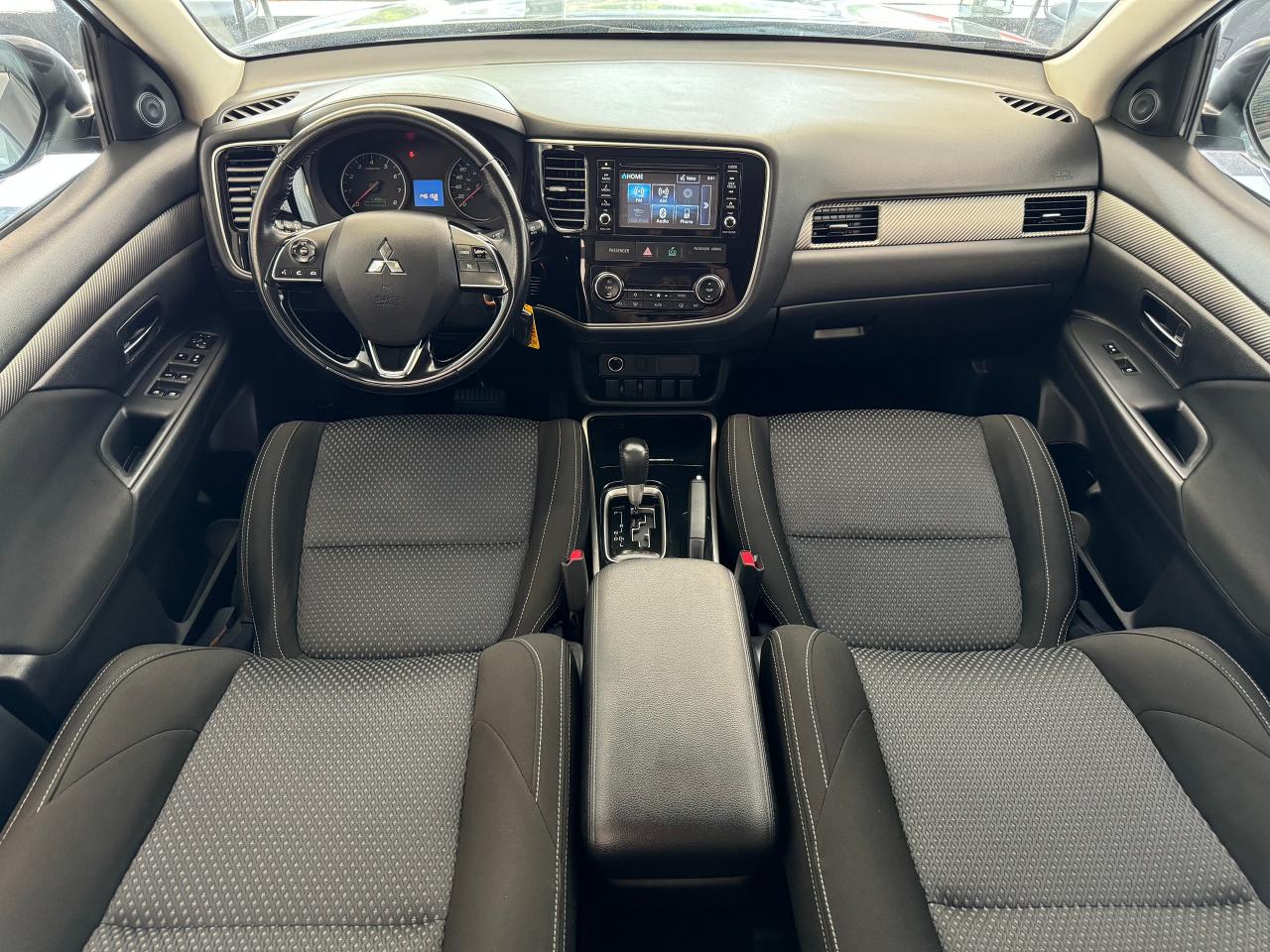 2017 Mitsubishi Outlander ES AWC+Camera+Bluetooth+Heated Seats+CLEAN CARFAX - Photo #2