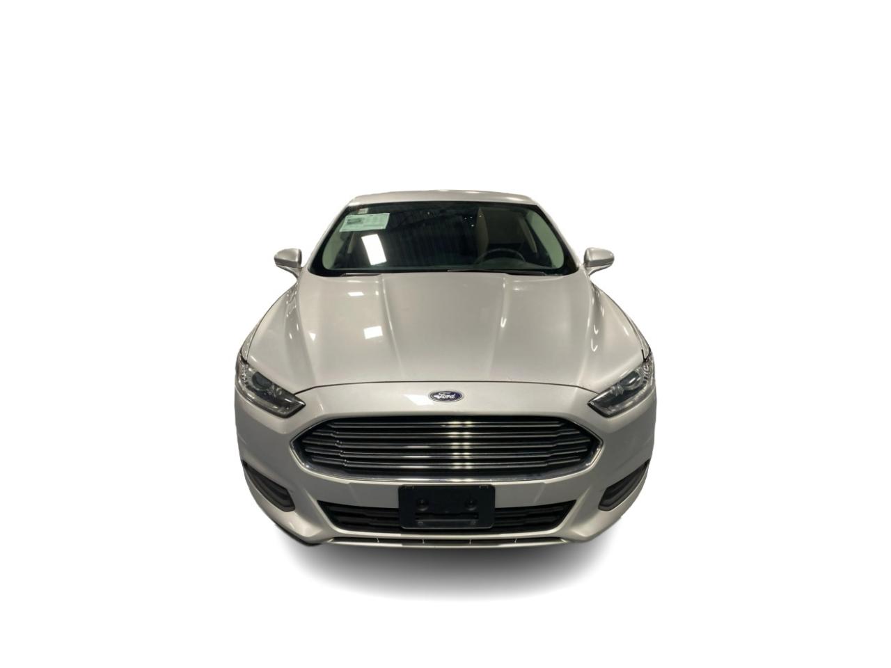 2016 Ford Fusion 4dr Sdn SE FWD Photo