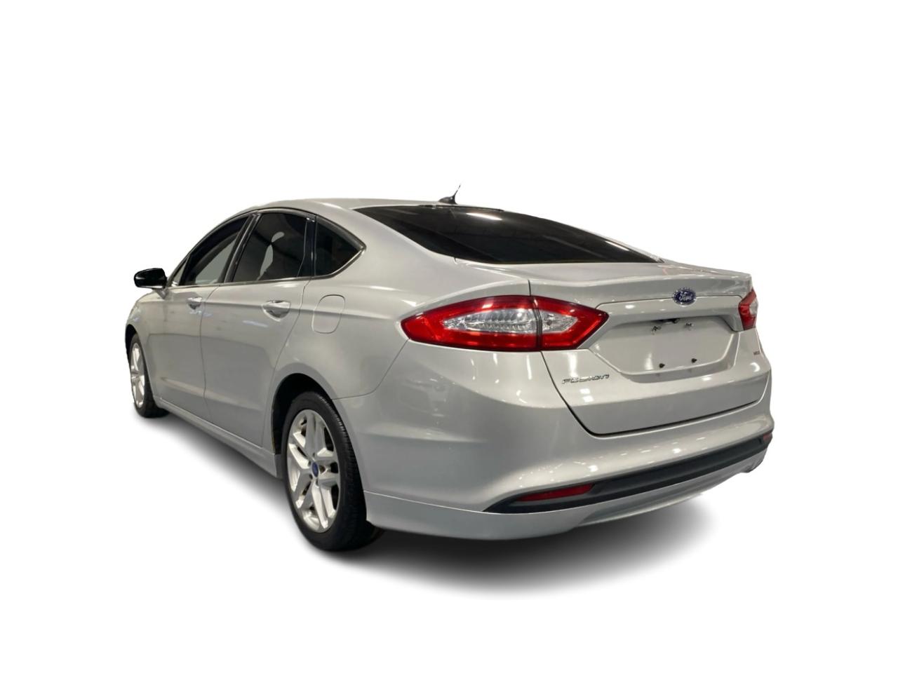 2016 Ford Fusion 4dr Sdn SE FWD Photo